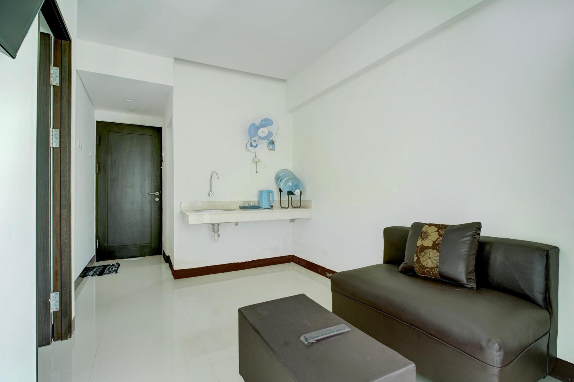 Collection O Near Terminal Pulo Gebang Formerly Sentra Timur - Tower Sapphire