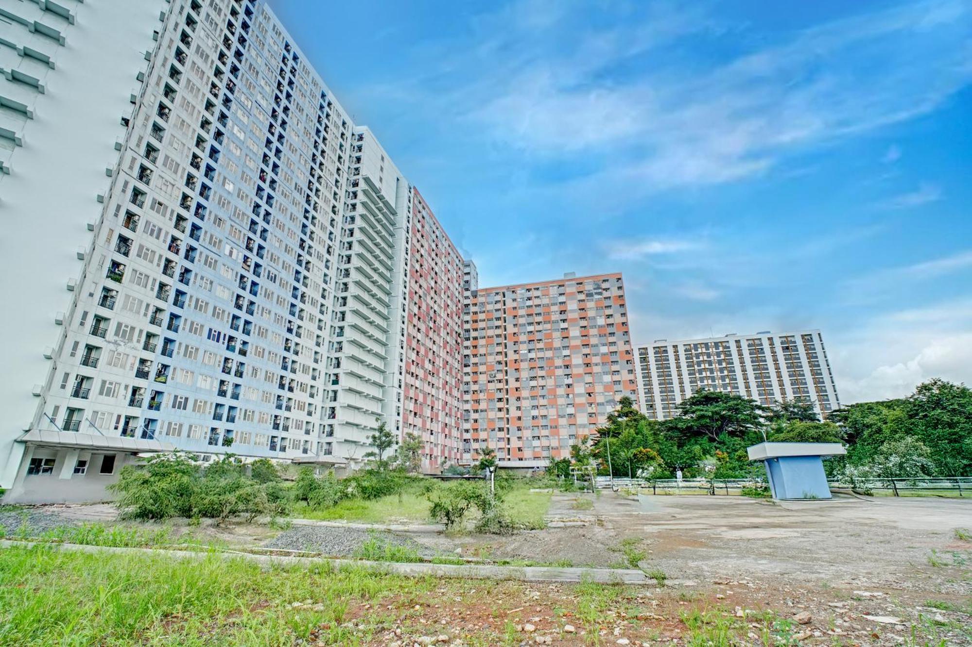 Hotel Collection O Near Terminal Pulo Gebang Formerly Sentra Timur - Tower Sapphire Jakarta